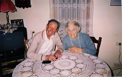 Ted_Thelma_HibernianVillageAshfield